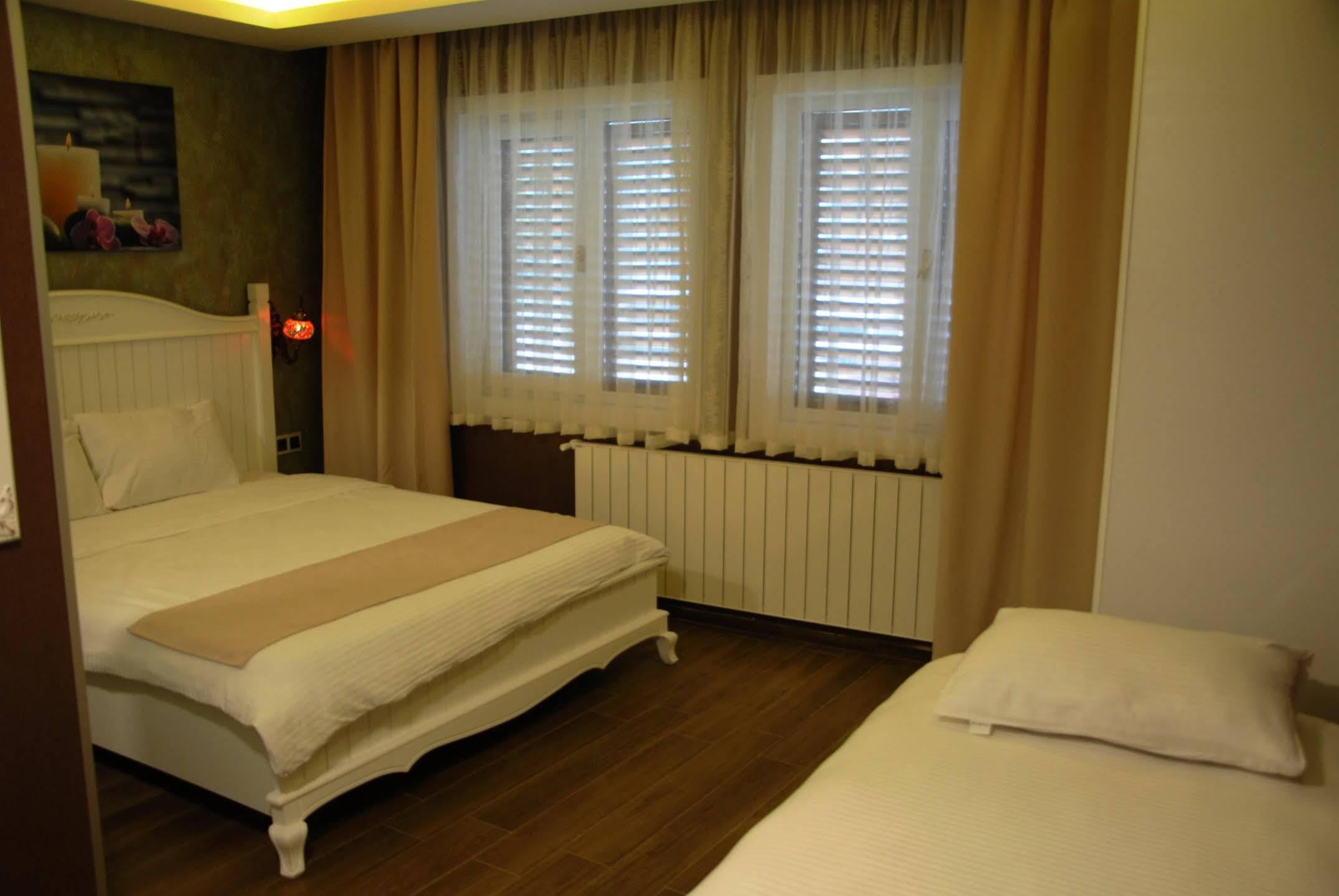 Trilye Kaplan Hotel Мудания Екстериор снимка