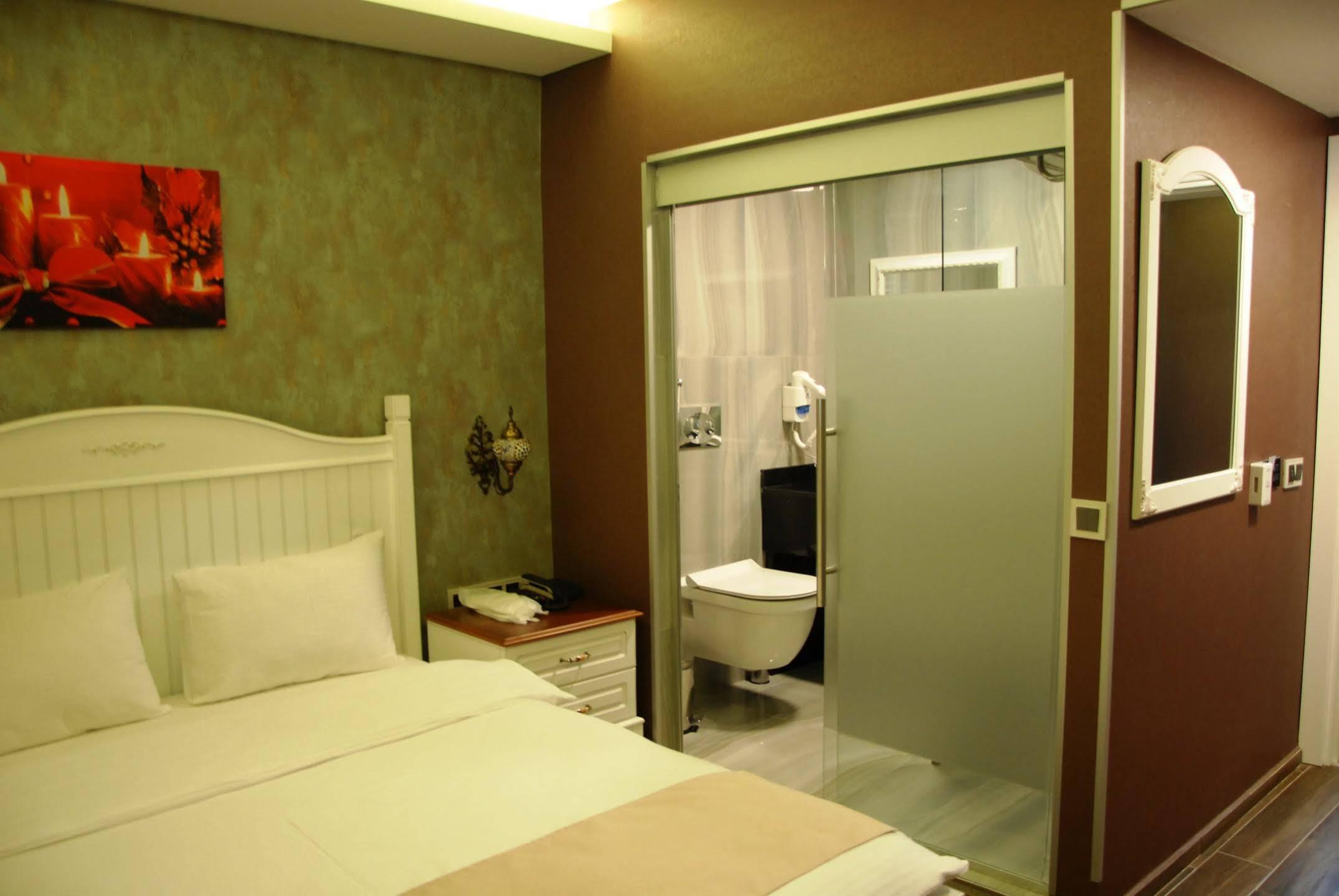 Trilye Kaplan Hotel Мудания Екстериор снимка